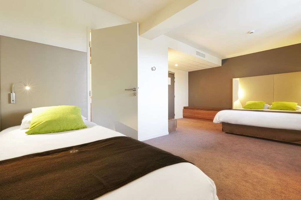 Campanile Dijon Congres Clemenceau Hotel Room photo