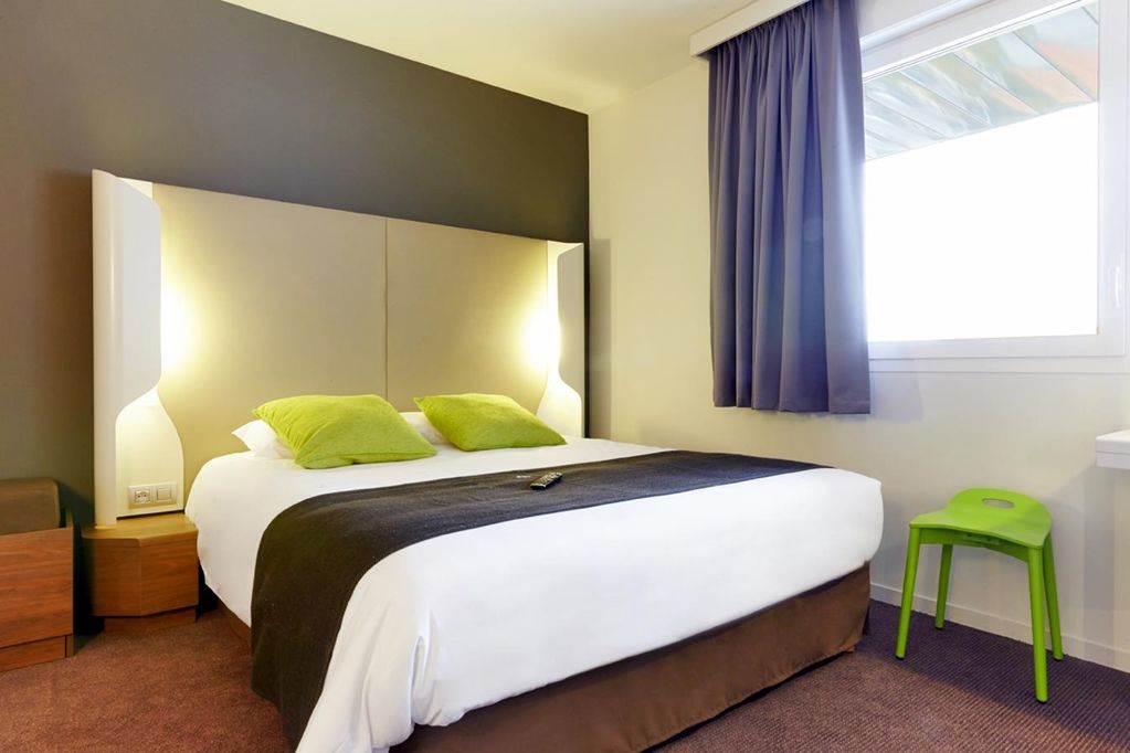 Campanile Dijon Congres Clemenceau Hotel Room photo